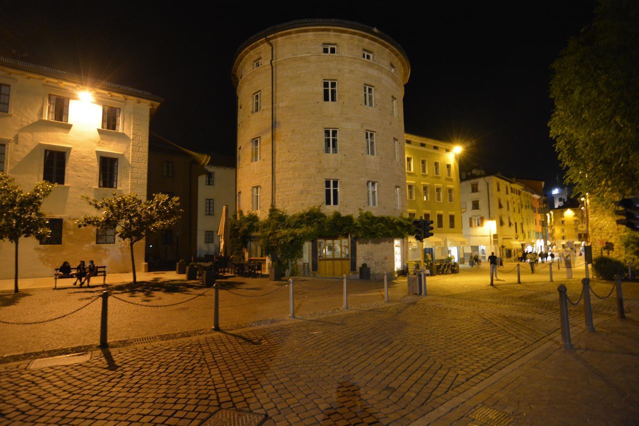 Hotel Torrione Trydent Zewnętrze zdjęcie