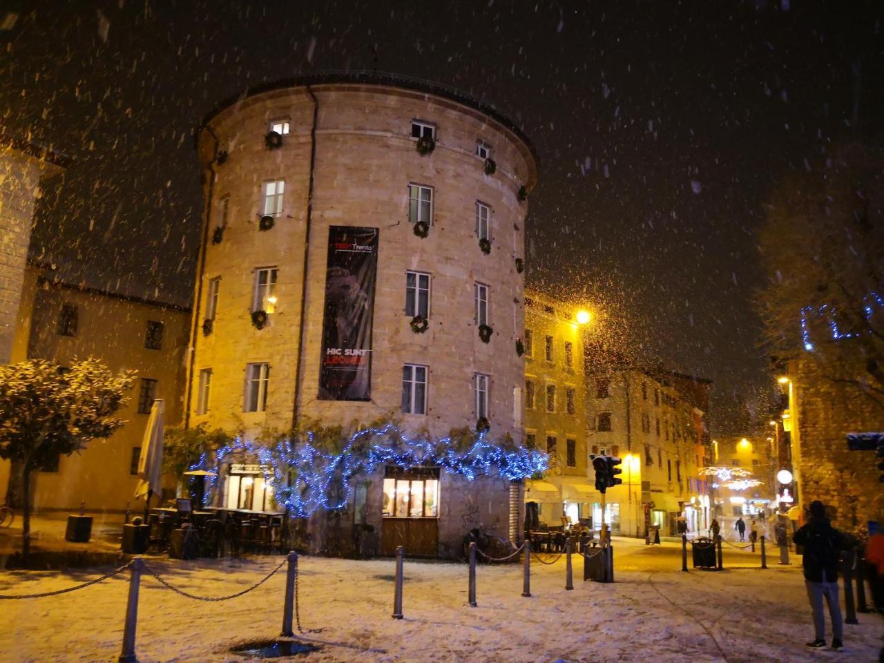 Hotel Torrione Trydent Zewnętrze zdjęcie