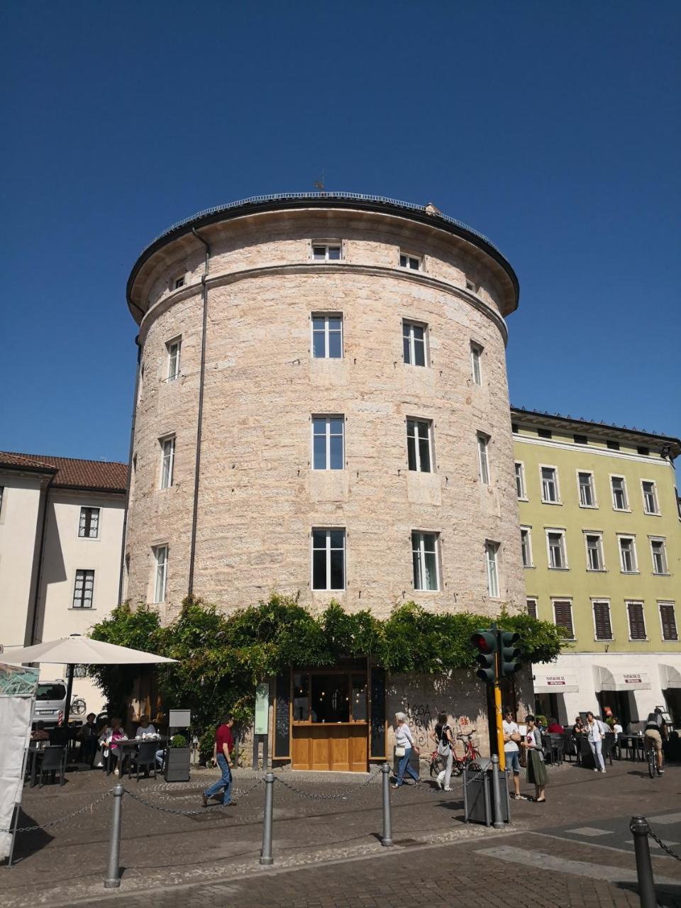 Hotel Torrione Trydent Zewnętrze zdjęcie