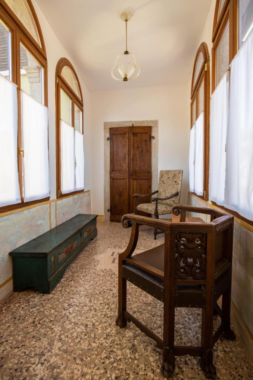 Hotel Torrione Trydent Zewnętrze zdjęcie